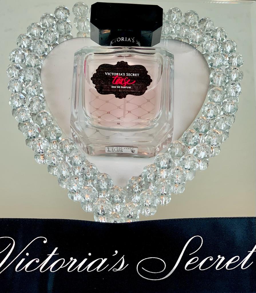 Victoria's Secret Tease Mini-Perfume Gift Box 1oz